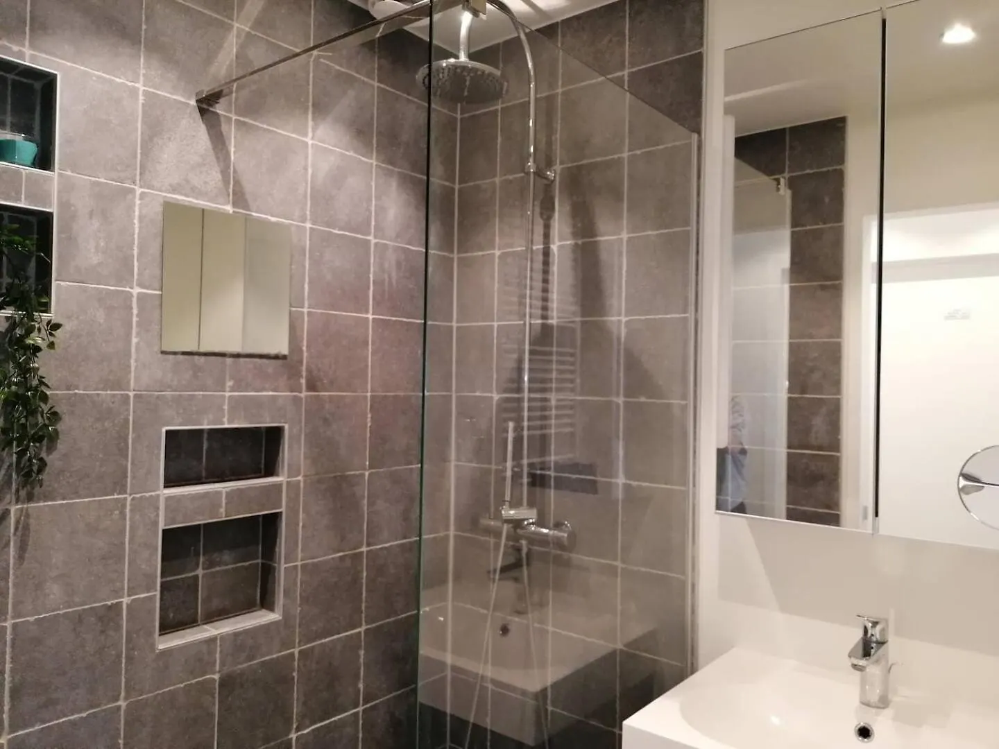 Appartement Leon-Rens, Op 1 Minuut Van Het Strand Ostend 0*,  Belgium