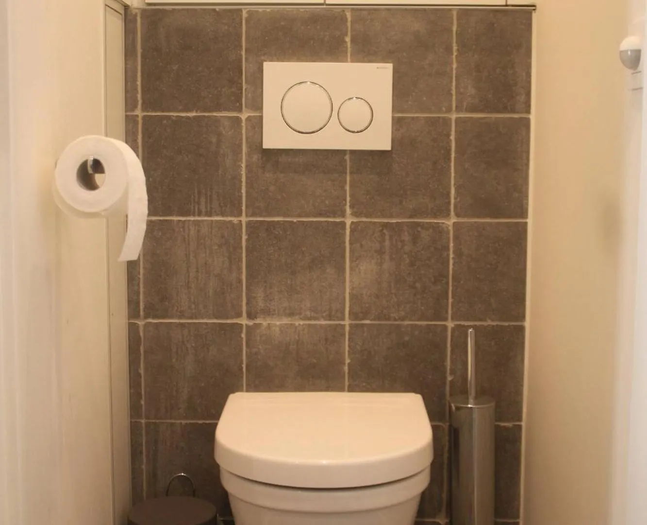 Apartment Appartement Leon-Rens, Op 1 Minuut Van Het Strand Ostend Belgium